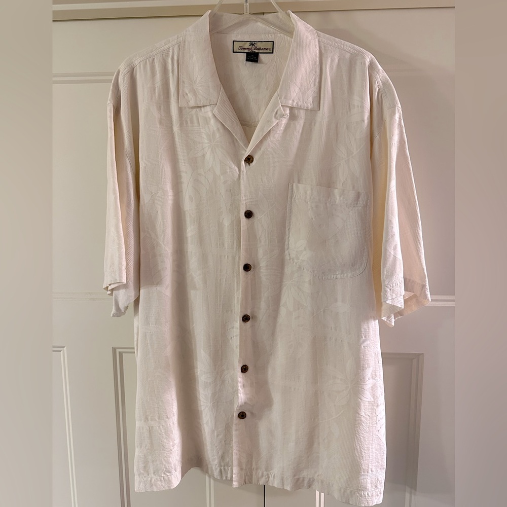 Tommy Bahama Men’s Relax Button Up Short Sleeve Hawaiian Silk Shirt XL, like new